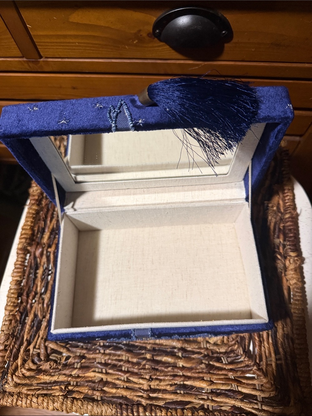 Pottery Barn Teen Harry Potter Hedwig Beaded Velvet Jewelry Box - Picture 7 of 10